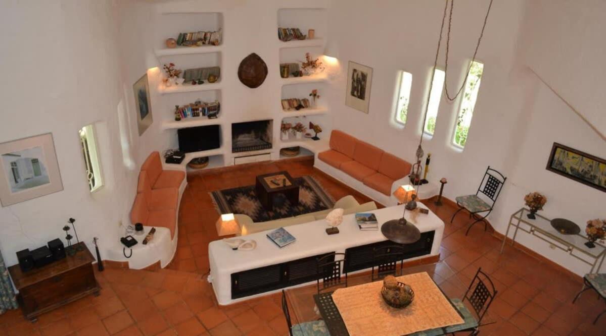 Villa Pinhal- Beautiful Villa Located In Quiet Area Quarteira Exterior foto